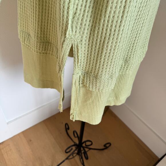 Free People We The Free Light Green Waffle Knit Thermal Tunic Long Sleeve Tee - Picture 9 of 12